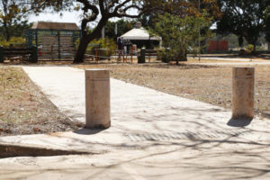 Imagem das novas calçadas do parque